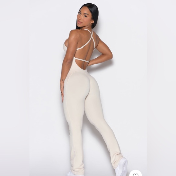 XS. Only wore once!.. but now too small on me. - Picture 4 of 4